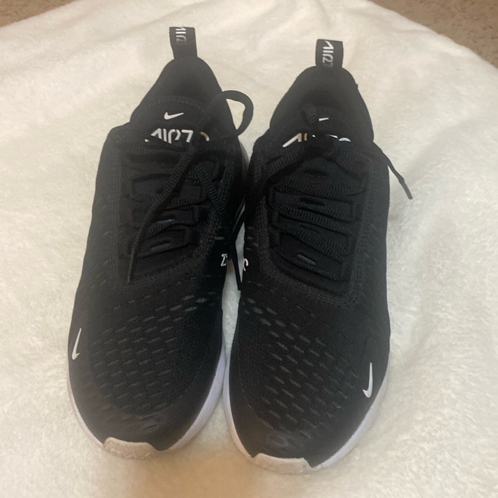Nike Air Max 270